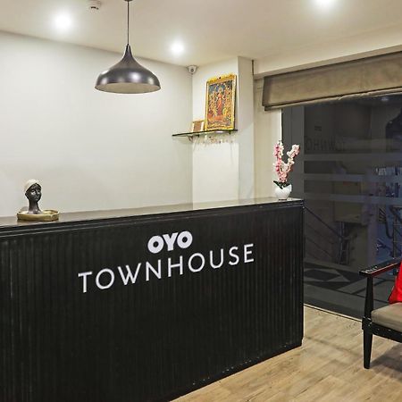 Townhouse Near Secunderabad Railway Station, Yashoda Hospital, Patny Centre Экстерьер фото