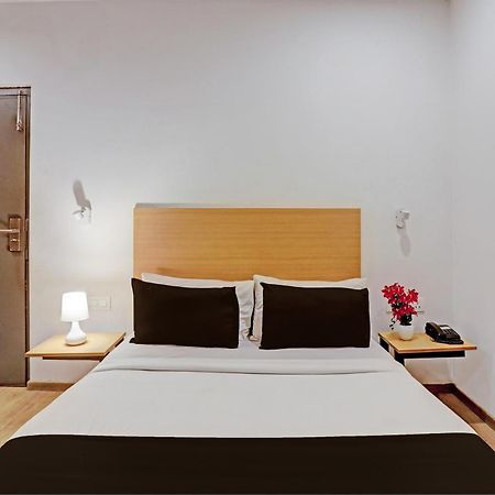 Townhouse Near Secunderabad Railway Station, Yashoda Hospital, Patny Centre Экстерьер фото