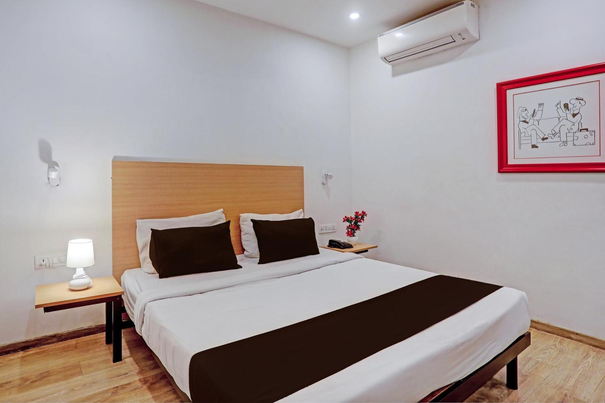 Townhouse Near Secunderabad Railway Station, Yashoda Hospital, Patny Centre Экстерьер фото
